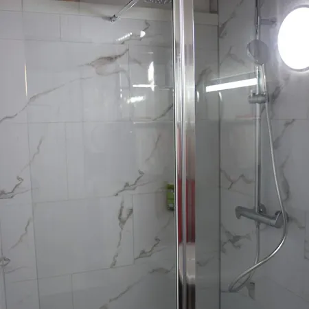 Le Collet فندق مبيت وإفطار